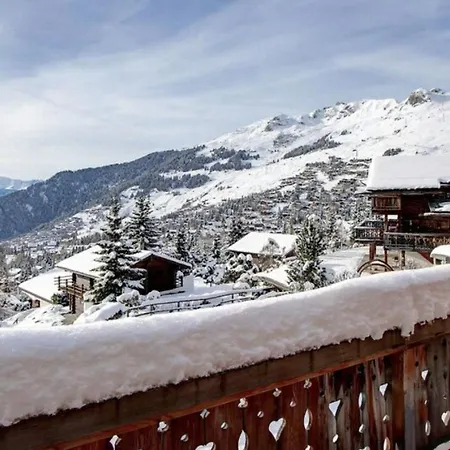 Unique Location ! Chalet In - *